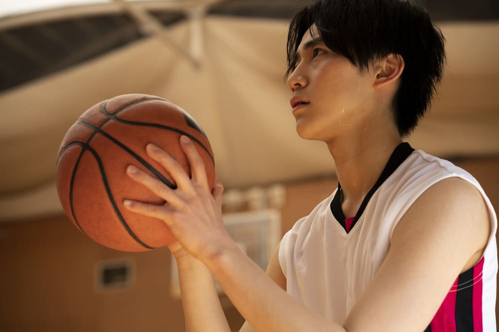 スポーツをする男性